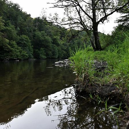 J-Club De Knapzak / La Besace Villa Bohan Bagian luar foto