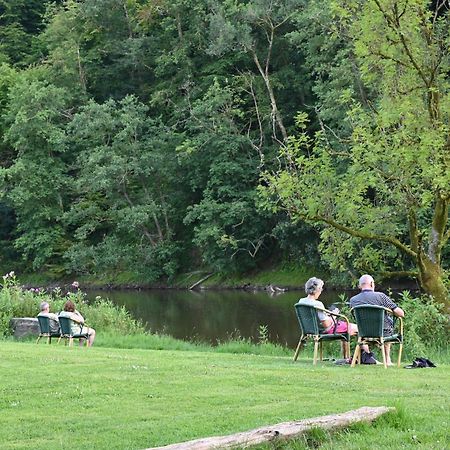 J-Club De Knapzak / La Besace Villa Bohan Bagian luar foto