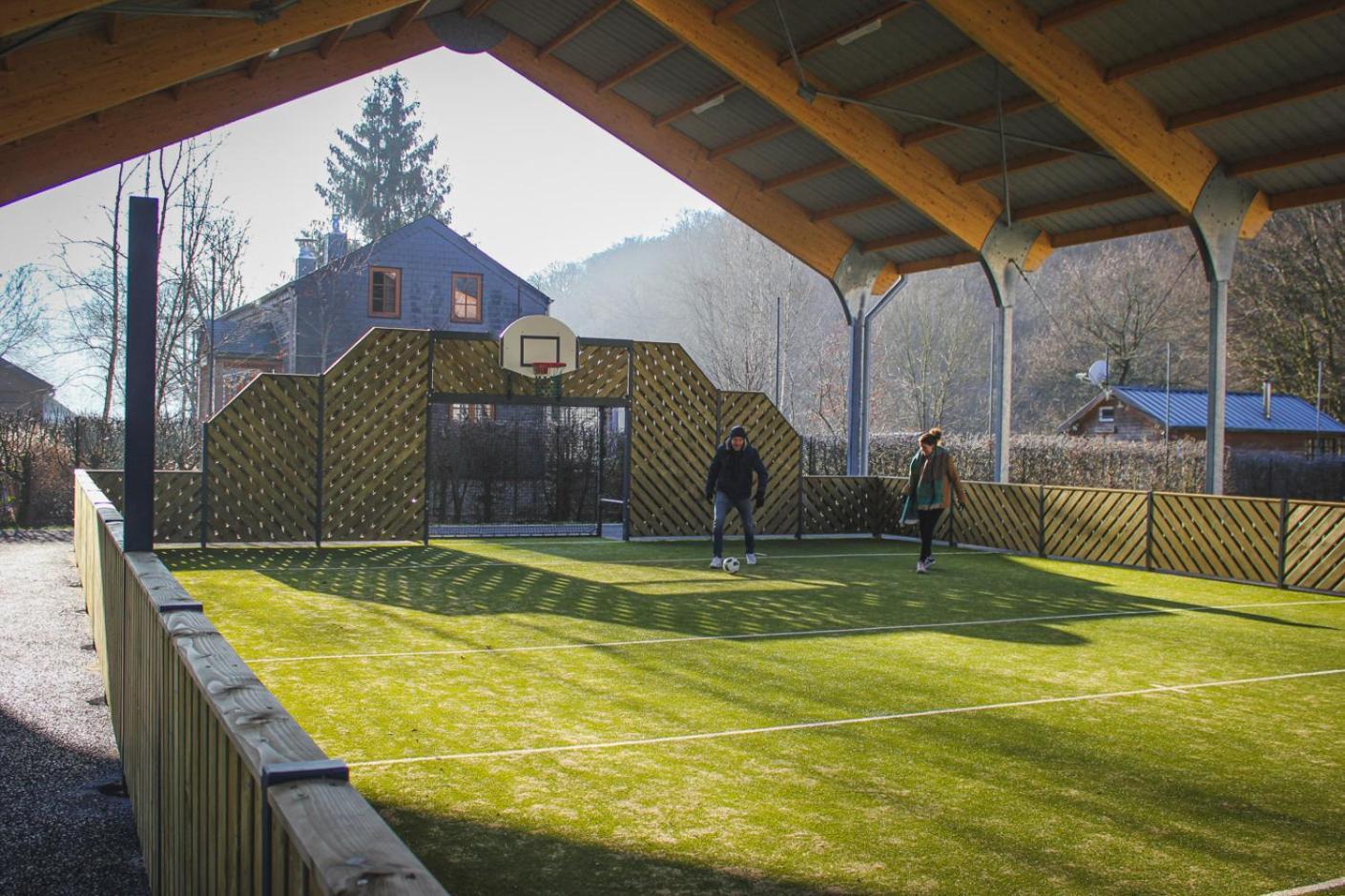 J-Club De Knapzak / La Besace Villa Bohan Bagian luar foto